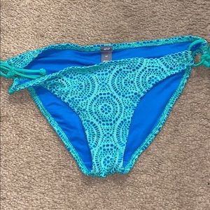 💓small bathing suit bottom 💓